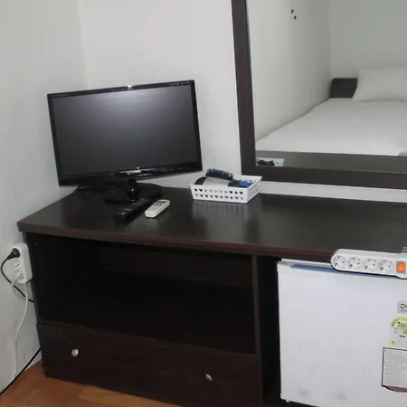 Dongdaemun Guesthouse Seoul Exterior photo